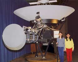 Voyager modelo a escala